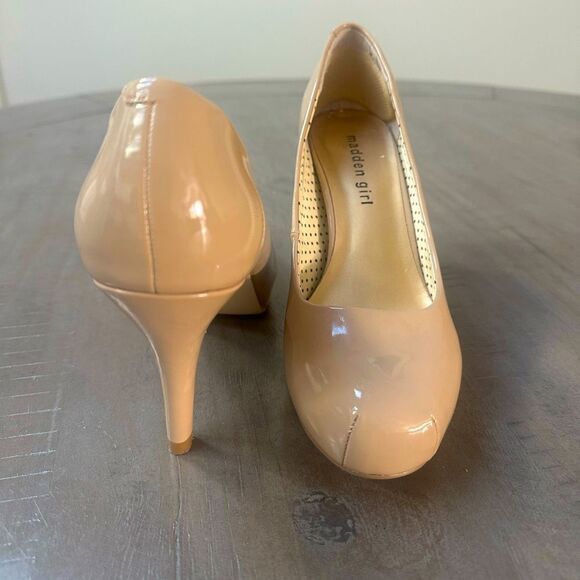 Madden Girl Getta high heel pumps. - Picture 1 of 6